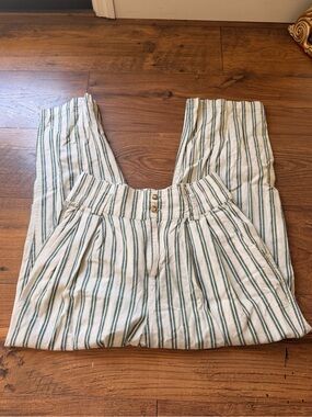 UO Light Before Dark Pleated Striped Pants Size M